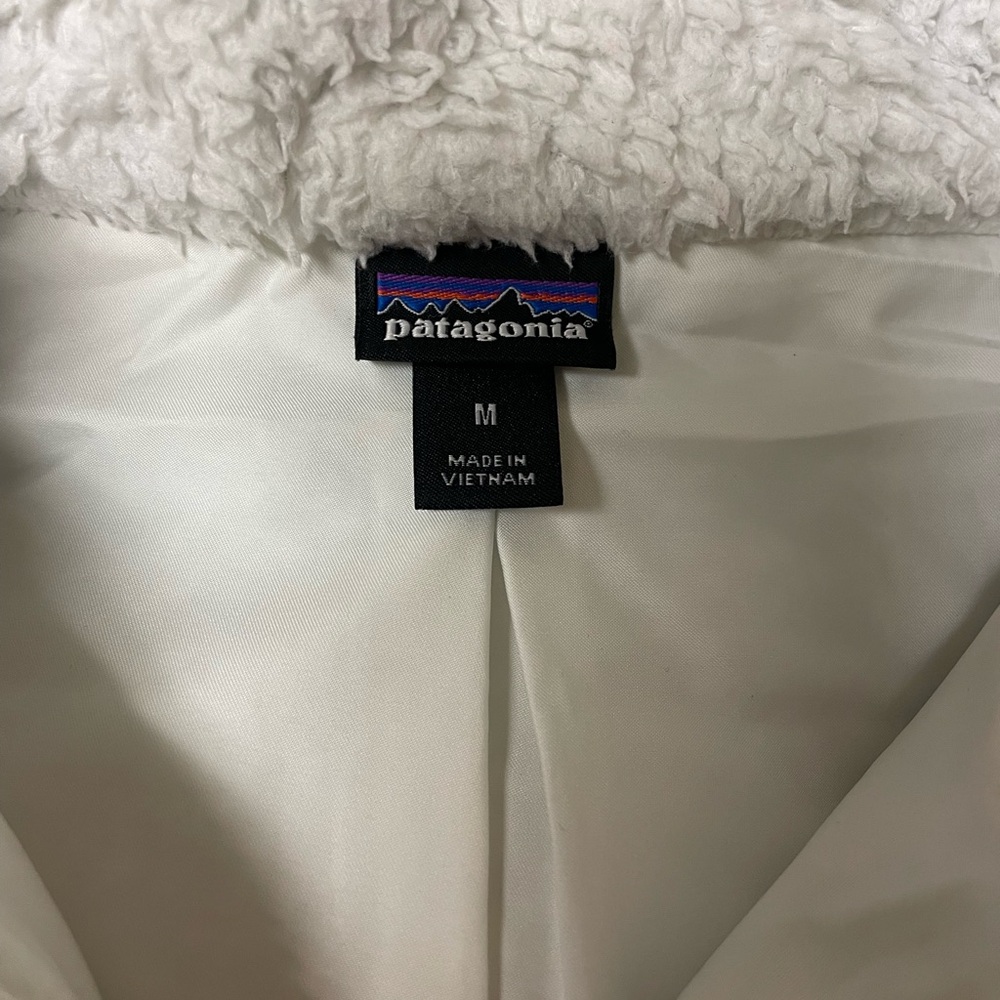 Patagonia Off-White Fleece Vest - Picture 5 of 5